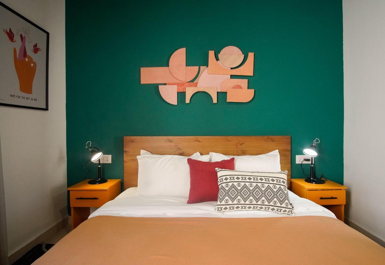 Selina Frishman Hotel